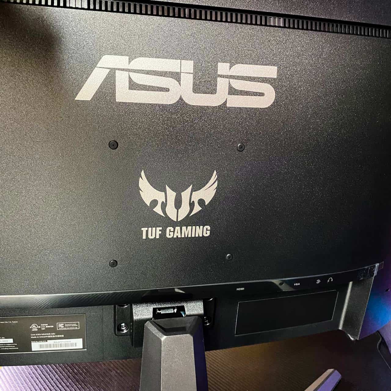 Asus TUF Gaming VG27VH1B 8